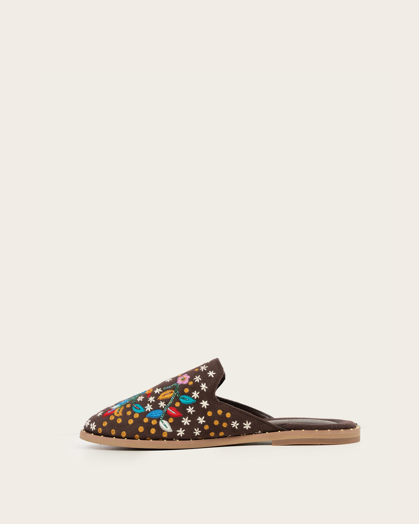 EMBROIDERED MULES