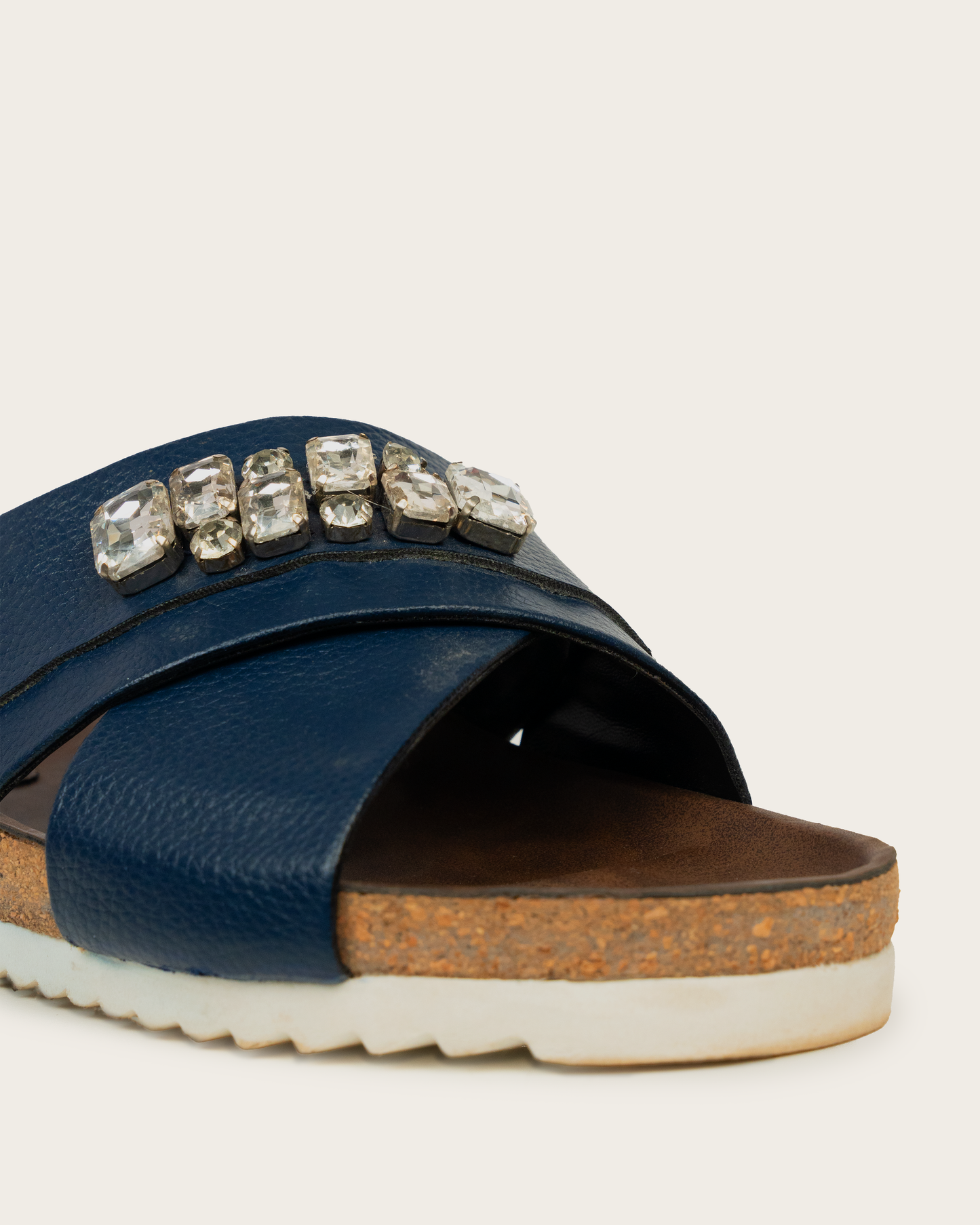 CRISS CROSS SLIDERS