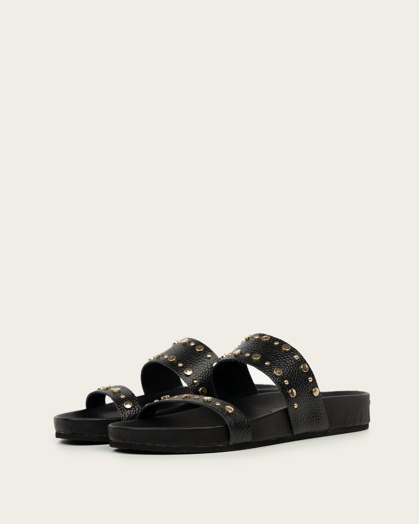 STUDDED SLIDERS